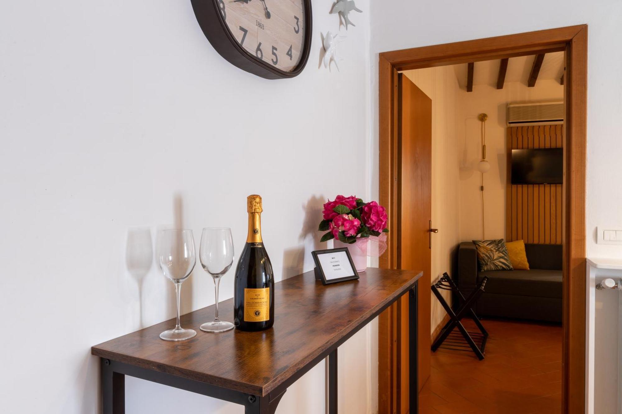 Ferienwohnung La Casa Di Emilia Florenz Exterior foto